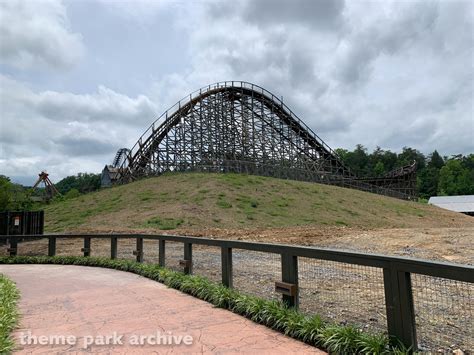 Thunderhead at Dollywood | Theme Park Archive