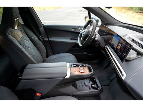 2023 BMW iX: 98 Interior Photos | U.S. News