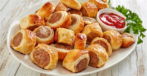 Sausage Roll Recipe - A Yummy Sausage Roll Recipe With Filling Variations