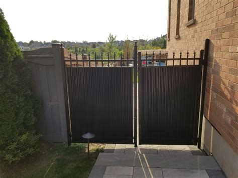 Aluminum Privacy Gate - Aluminum Fence Panels Canada