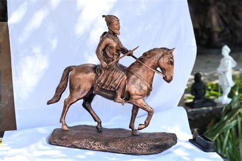 Shree Chhatrapati Shivaji Maharaj on Horse with Sword Brown Statue