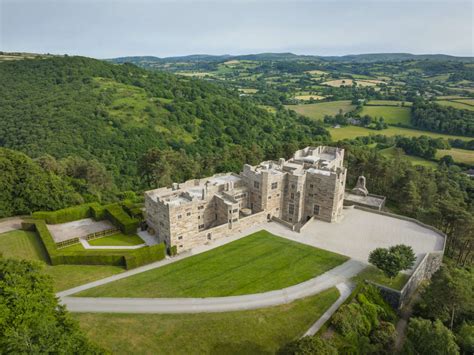 Castle Drogo's roof fixed - Radio Exe