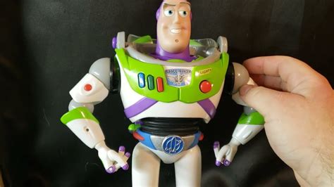 Disney Store Buzz Lightyear Utility Belt Mod - YouTube