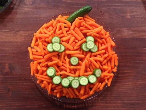 Easy Halloween Pumpkin Veggie Tray - The Produce Moms