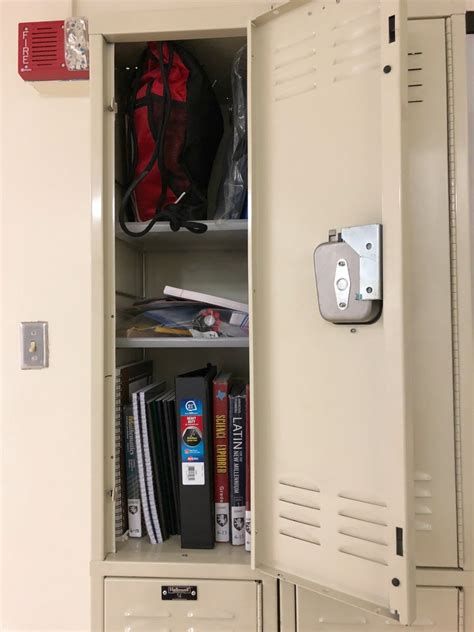 Sixth grade locker at Great Hearts Monte Vista North | San Antonio ...