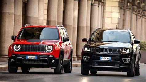 Jeep Compass 4xe and Renegade 4xe look the same, but pack an plug-in ...