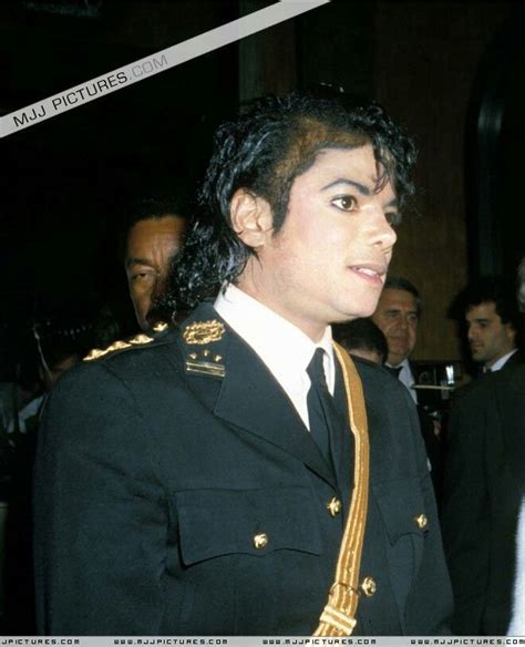 Michael Jackson 1986 | Michael jackson smile, Michael jackson, Michael ...