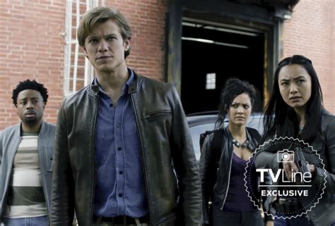 ‘MacGyver’ Series Finale Recap — What Season 6 Would Have Looked Like ...