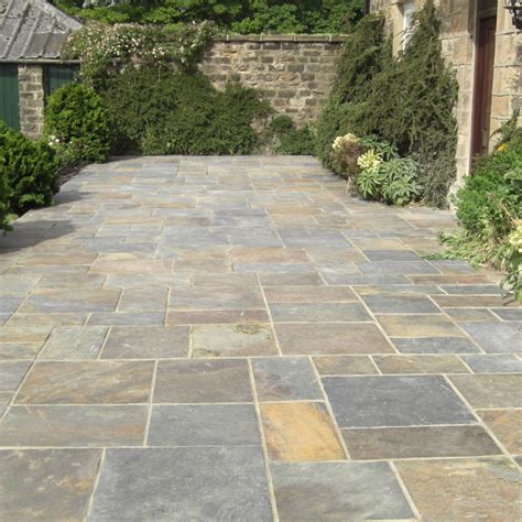 Vijaya Gold Natural Slate Patio Paving - Bradstone | Simply Paving ...