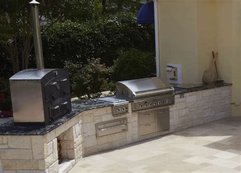 Outdoor Kitchen Countertop Ideas - Arizona Tile