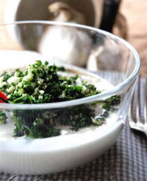 Parsley-Mint Yogurt Sauce Recipe — Eatwell101