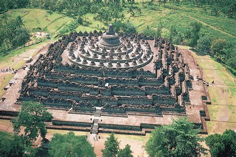 Borobudur | UNESCO World Heritage Site, Java, Indonesia | Britannica