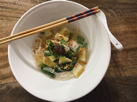 Malay-Style Rice Noodle Soup (Bihun Sup) | Delishably