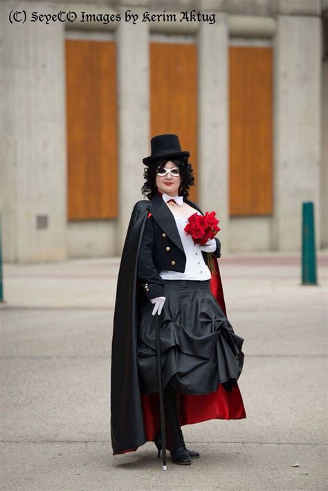 Tuxedo Mask / Tuxedo Kamen Cosplay: Lady Tuxedo Mask, gender bend ...