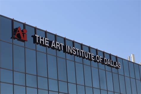 Art Institute of Dallas closing as its school system shuts down ...