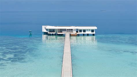 The World’s First Underwater Hotel Villa Opens in the Maldives ...