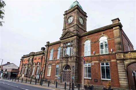 Contractor appointed to finish restoration of Royton Town Hall after ...