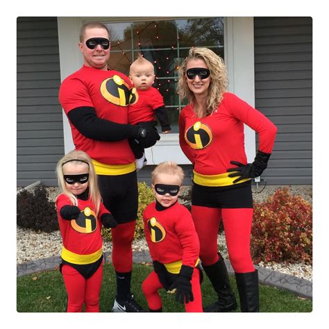 Halloween, trick or treat, The incredibles, family costume, family of 5 ...