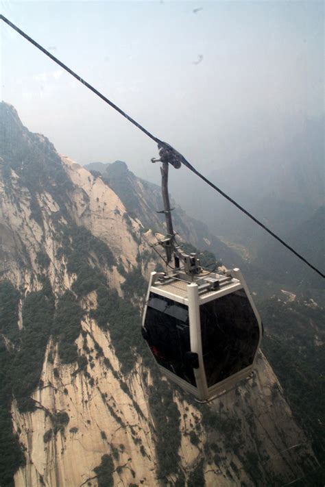 Day Trip From Xian to Mount Huashan, China - i put my life on a shelf