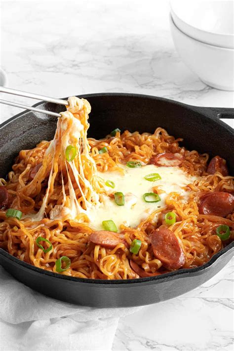 Extra Cheesy Korean Buldak Ramen (10 Minutes!) - That Cute Dish!