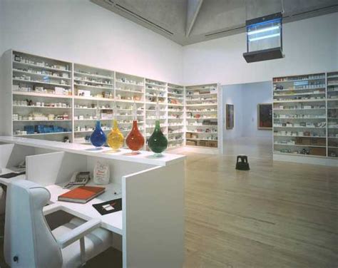 ‘Pharmacy‘, Damien Hirst, 1992 | Tate