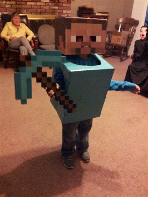 Minecraft Steve costume we made out of boxes! | Steve costume ...