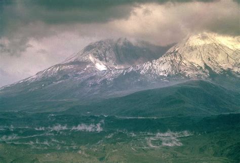 The Eruption of Mount St. Helens in pictures, 1980 - Rare Historical Photos