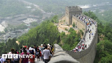 China uses crowdfunding for Great Wall restoration - BBC News