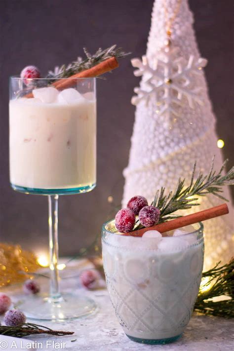 Ponche Crema Recipe (Venezuelan Eggnog) | A Latin Flair