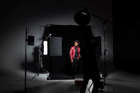 Lighting Tips 3 Point Lighting Setup for Bold Commercial Photography