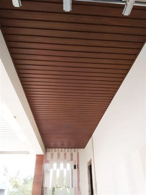 Stylish Wooden Finish Ceiling