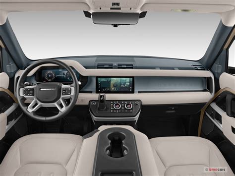 2024 Land Rover Defender: 142 Interior Photos | U.S. News