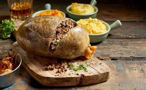 Burns supper traditions: why do we eat haggis on Burns Night ...