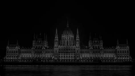 Parliament at night free image download