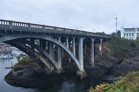 HistoricBridges.org - Depoe Bay Bridge Photo Gallery