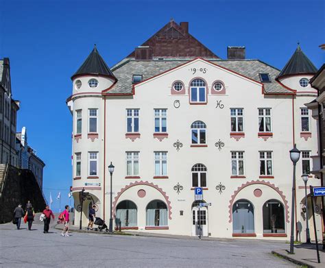 Alesund Norway Highlights - A Scenic Walking Tour