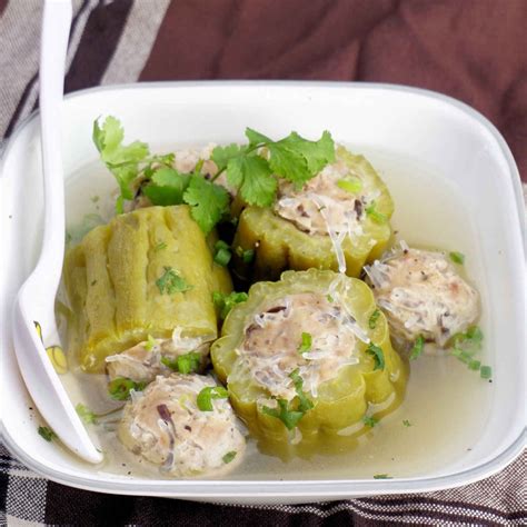 Stuffed Bitter Gourd Soup (Canh Khổ Qua Nhồi Thịt) - NPFamily Recipes ...