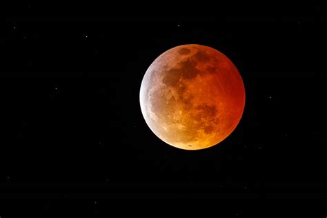 January’s Rare ‘Wolf Moon Eclipse’ Heralds the First of 2020’s 13 Full ...