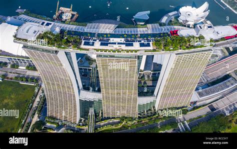 Marina Bay Sands Skypark, Singapore Stock Photo - Alamy