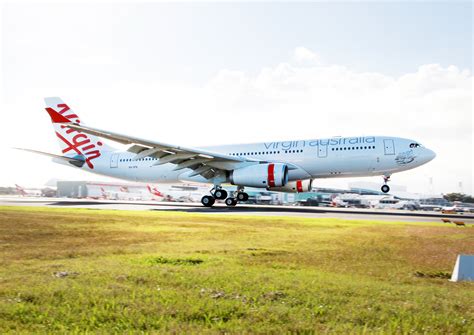 Virgin_Australia_Airbus_A330_landing_at_Sydney_Airport__2 : AirlineReporter