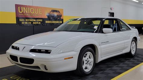 1995 Pontiac Grand Prix | Unique Classic Cars