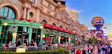 The Best Patios on the Las Vegas Strip - Lettuce Entertain You