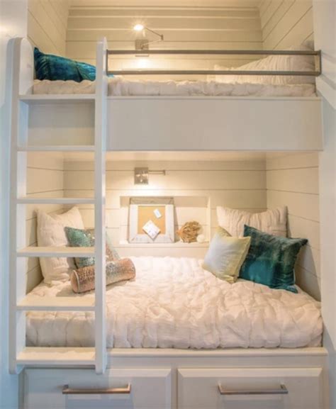 7 Cool Adult Bunk Bed Ideas for a Small Space - AdultBunkBeds.com