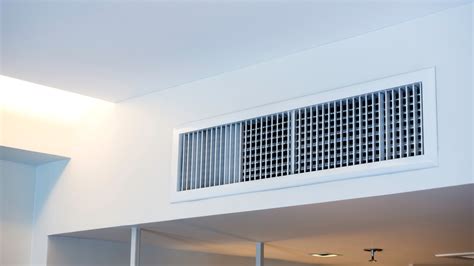 Efficiently Cool Your House By Checking Your Air Vents For This