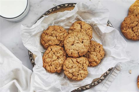 Easy British Hobnob Biscuit (Cookie) Recipe