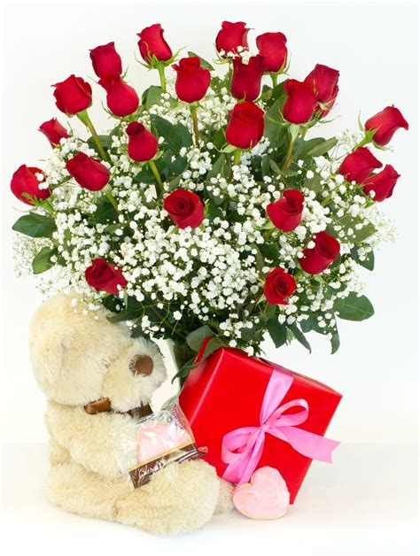 Valentine's Day Packages - Cupid's Creation Package (2 Dozen Roses ...