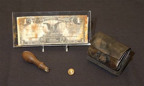 Titanic Artifacts Titanic Titanic Artifacts Rms Titanic | Images and ...