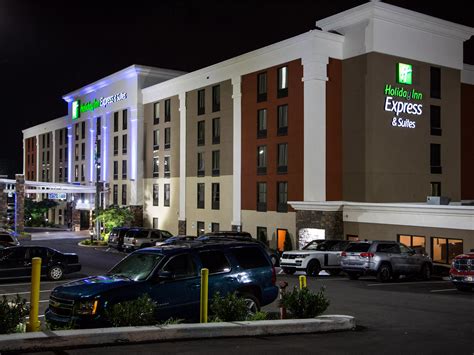 Holiday Inn Express & Suites Nashville Southeast - Antioch Hotel in ...