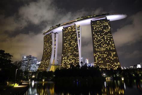 Marina Bay Sands at Night (2) | Marina Bay | Pictures | Singapore in ...