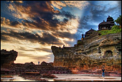 Bali Photo of the Day ~ Tanah Lot Temple Sunset - Bali Floating Leaf